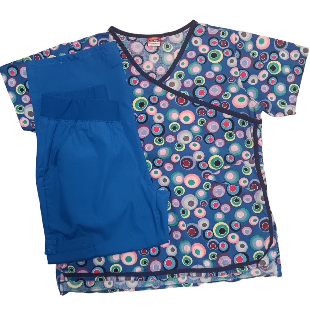 scrub set